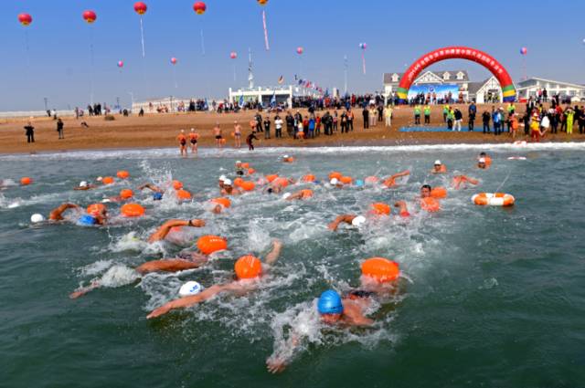 站)21日开赛 16届中国大连国际冬泳节启动金石滩冬季文化旅游系列活动