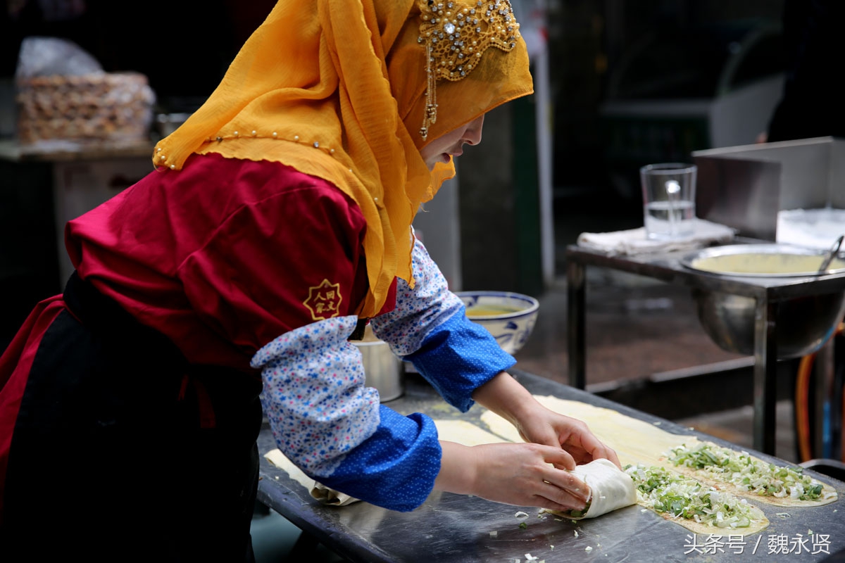 回坊做美食买美食的高颜值女人