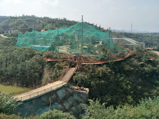 游荥阳塔山美景 吃全鹅美餐