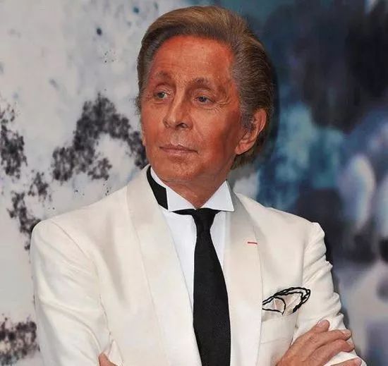 意大利设计师 valentino garavani 日前获得美国成就金牌奖,其长期