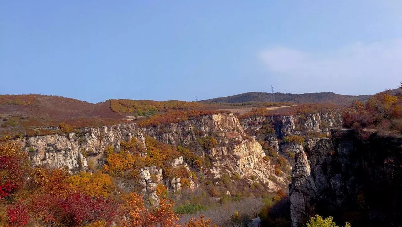 怪岩林立,类人形神