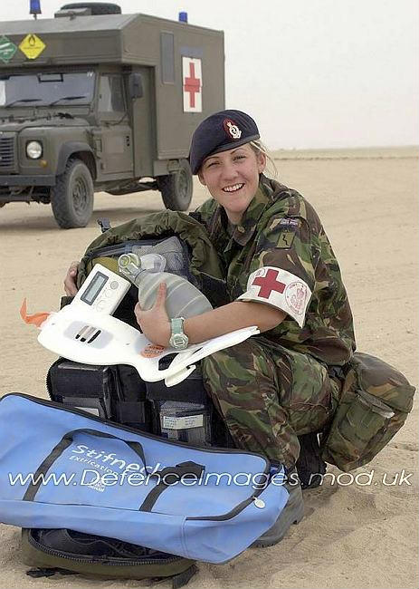 曾就有英国女兵公开说,多年前以新兵身份加入英国皇家空军基地时,被28