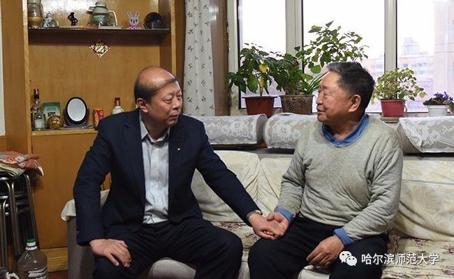 学校要闻党委书记辛宝忠看望部分离退休老同志