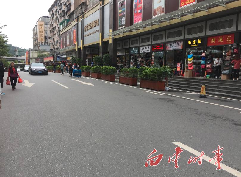 梓元岗大马路从拥堵路变身城市广场,街坊为蜕变打call!