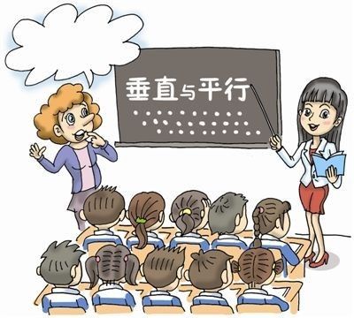 学灭火会逃生,萌娃参与室外消防课堂