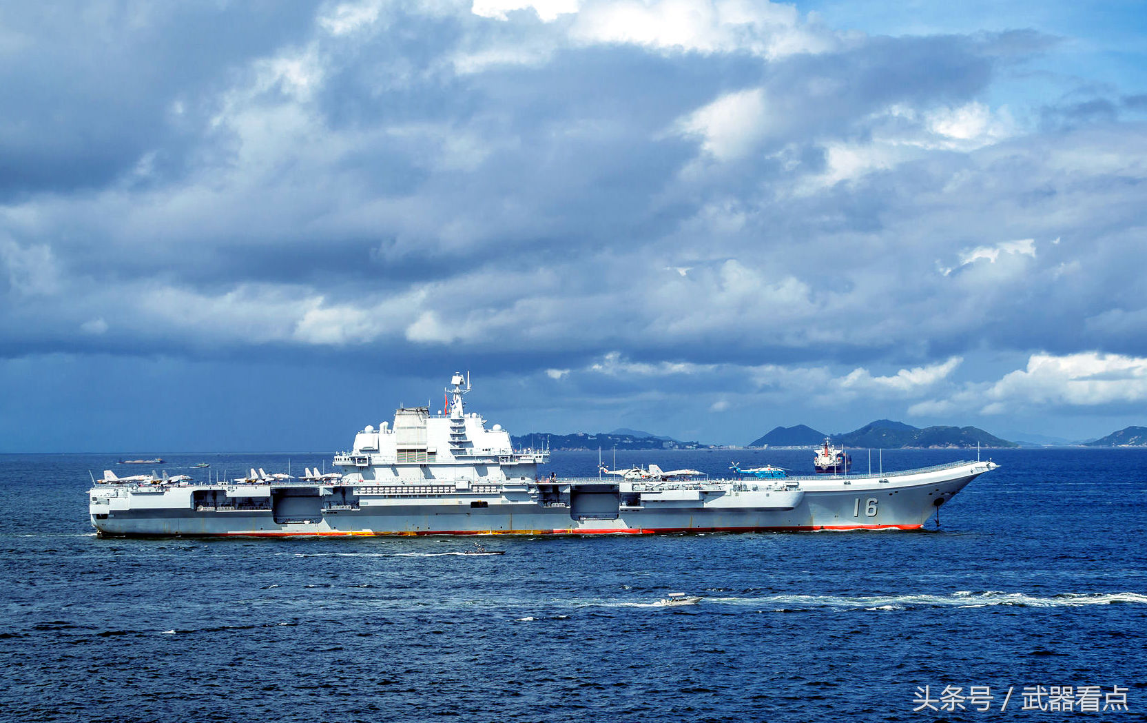 2005年4月26日,开始由中国海军继续建造改进.