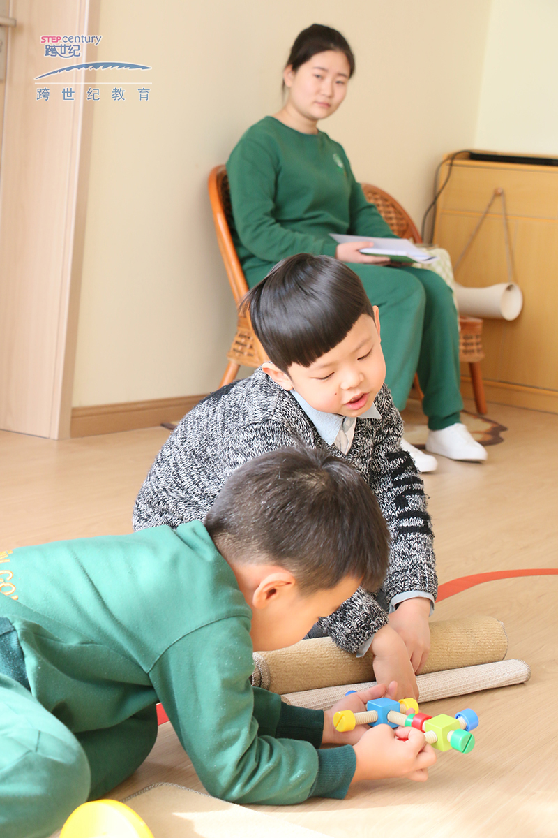 上海蒙特梭利教育机构,为孩子提供有准备的环
