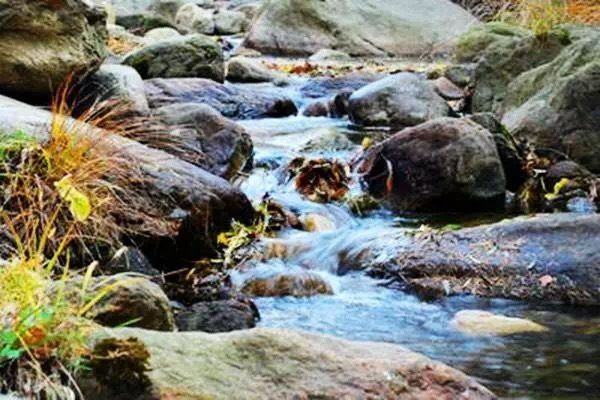 山穷水尽处,水落而石出