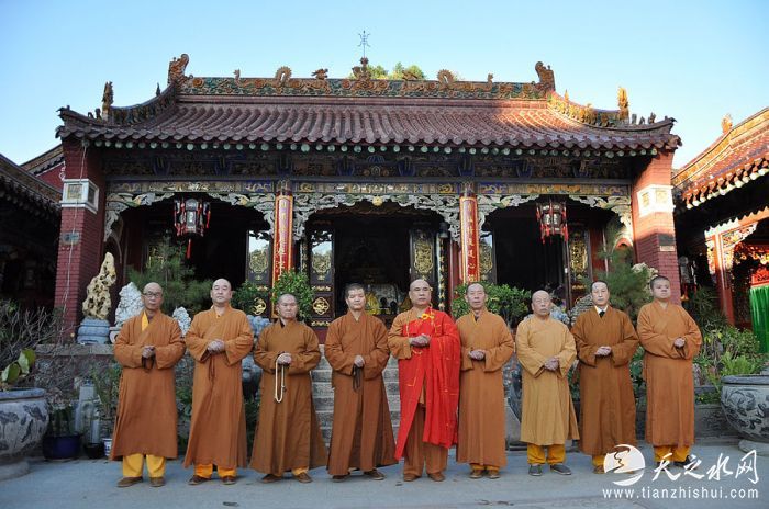 电影《后悔来得及》正在天水净土寺热拍 著名导演李佳伦出演寂寞法师