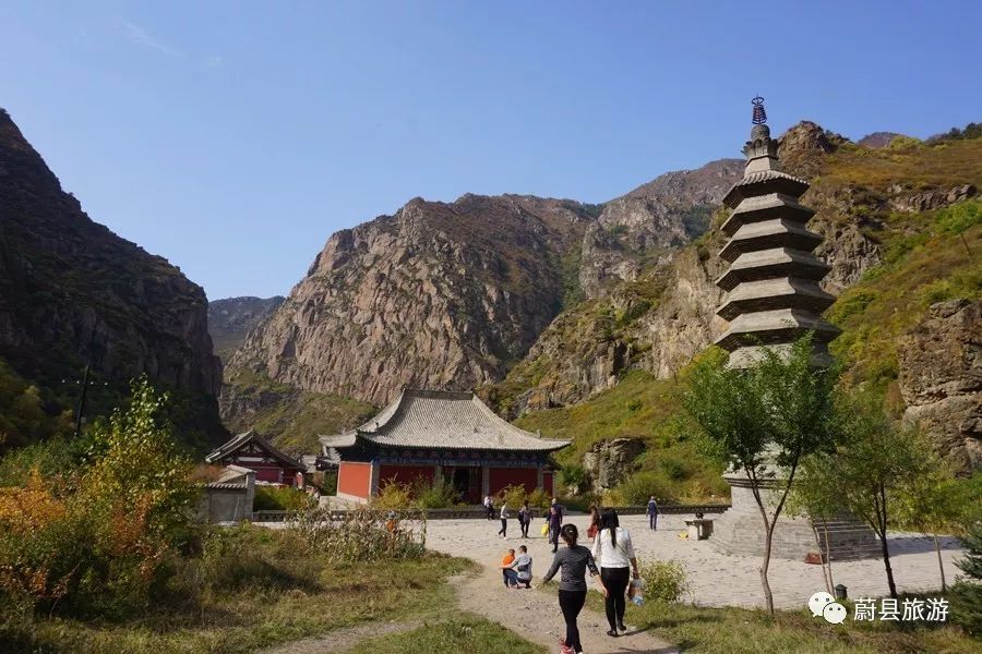 小五台山,河北省蔚县与涿鹿县交界处小五台山是太行山的主峰,也是主脉