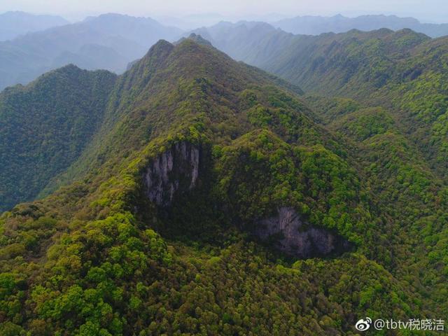 探秘天坑6:陕西汉中天坑群之镇巴县圈子崖天坑