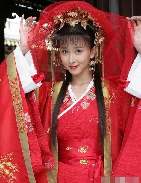 古装红衣造型:赵丽颖,张天爱,杨蓉,你最喜欢谁呢?