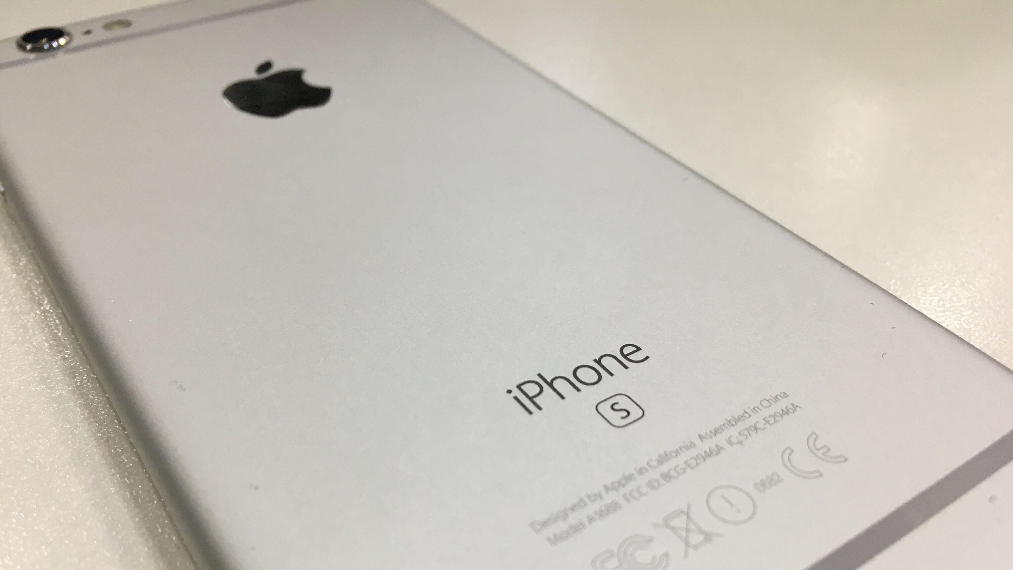 7和iphone 8的发布却狠狠的打了我们的脸,在没有s的升级中,苹果完成了