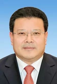 此番来青岛挂职担任市政府副秘书长,根据分工,张宏将协助刘建军副市长