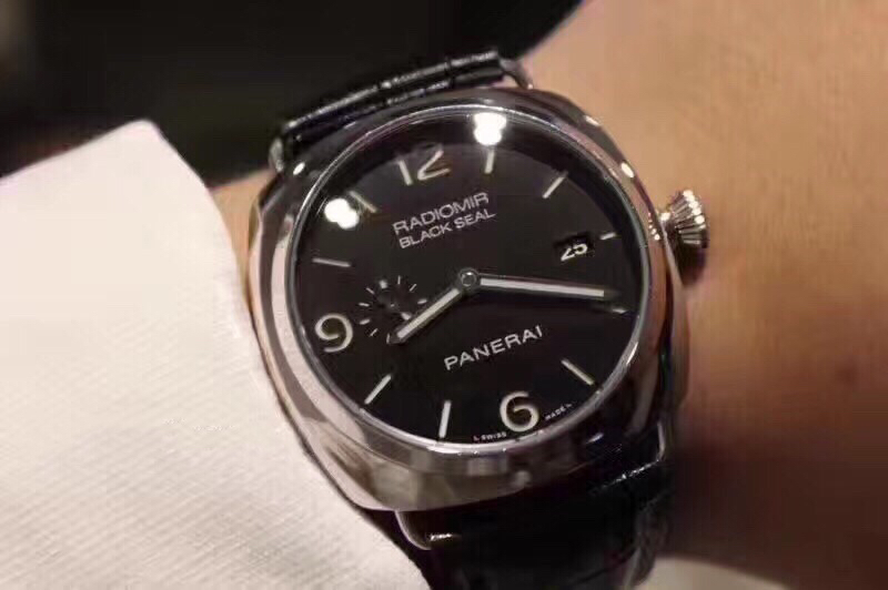 时尚 正文  品牌:沛纳海 panerai 系列:radiomir 款式:pam00388 尺寸