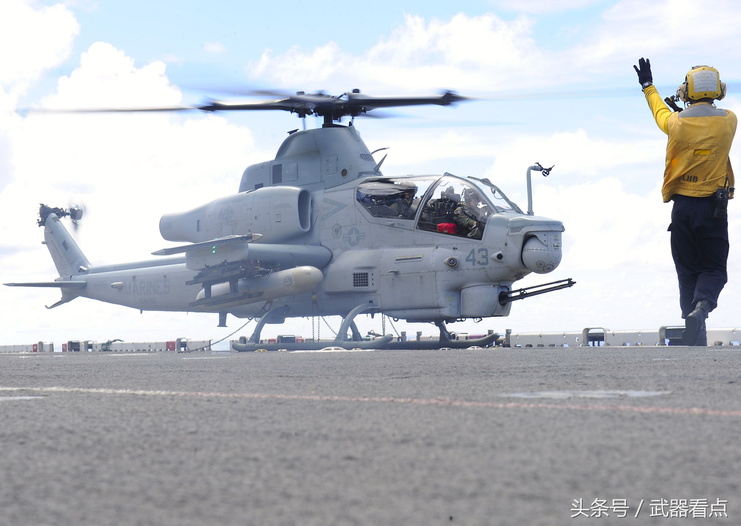 ah-1(超级)眼镜蛇()直升机高清相片