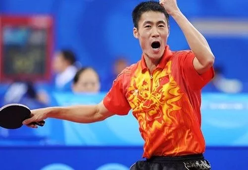 中国乒乓球世界冠军明星队助力小刀电动车南京展