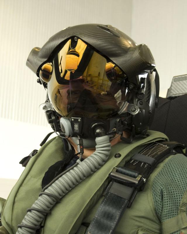价值265万元人民币的头盔,美国空军及盟友专用!