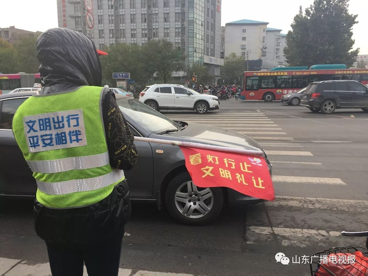 辅警人口协管员干什么的_许艳辅警(2)