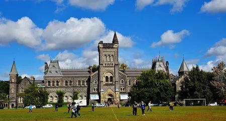 合肥高新中加学校大学专题讲座-university of toronto 多伦多大学