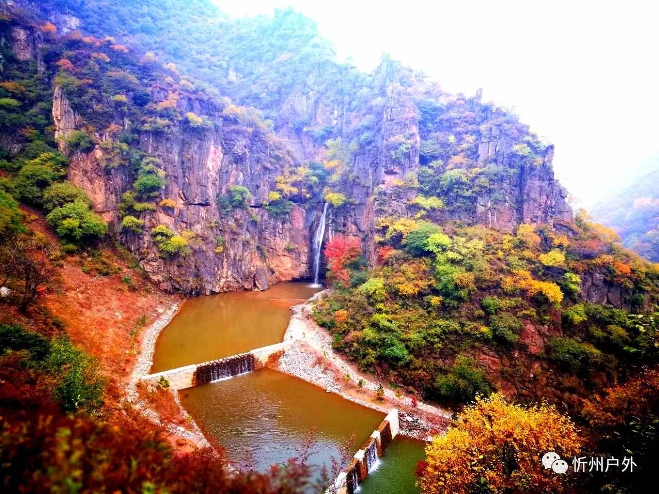 【搭配景点】原平观上水库,徒步登顶玉皇峁,大龙门牡丹芍药园(春季)