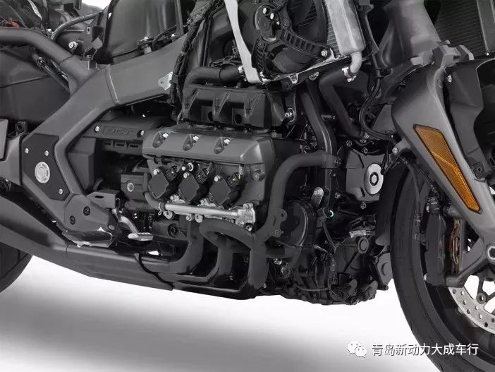 陆地航母:2018款本田金翼( 2018 honda goldwing )改款降临!