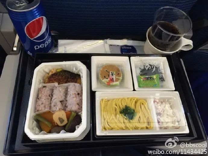 每逢川航胖十斤 盘点好吃到不想下机的飞机餐
