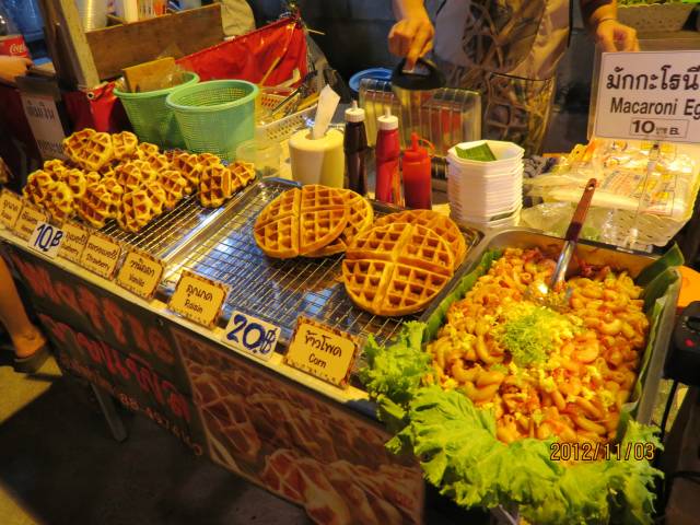 此次美食节共设55个标准展位,将展出泰国四部菜系,特色小吃;泰国农副