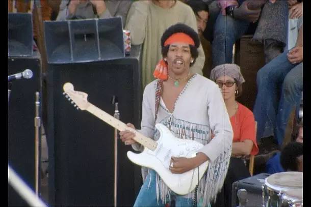 no2:jimi hendrix 的 1968 年 fender strat