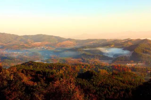 英山的人口_英山四季花海景区