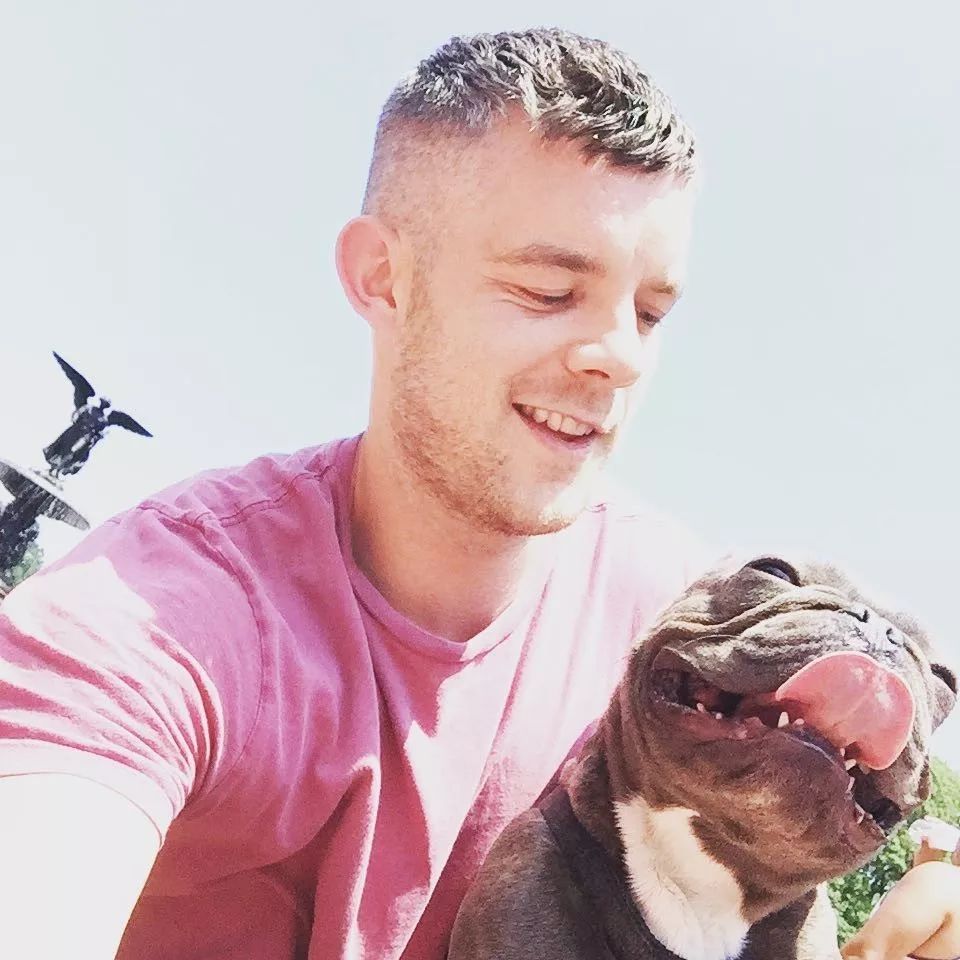 小狼russell tovey 的新男友!怒吃这碗狗粮!