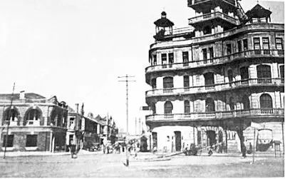 东方饭店建于1918年,位于珠市口西大街中段南侧的万明路,距今整整一