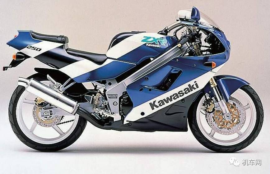 正统四缸小忍者——川崎 zxr250