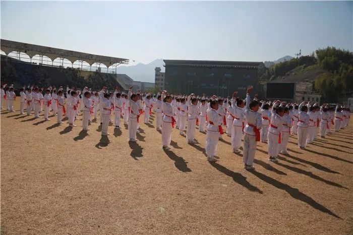 魅力实验遂昌县实验小学第42届运动会开幕啦