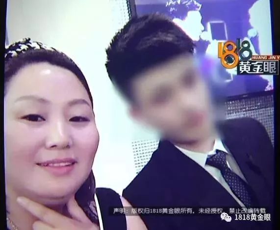 一富婆在男模身上花了40多万,一觉睡醒后,发现男模竟然