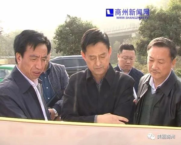 李旭光调研南秦新区重点项目建设工作