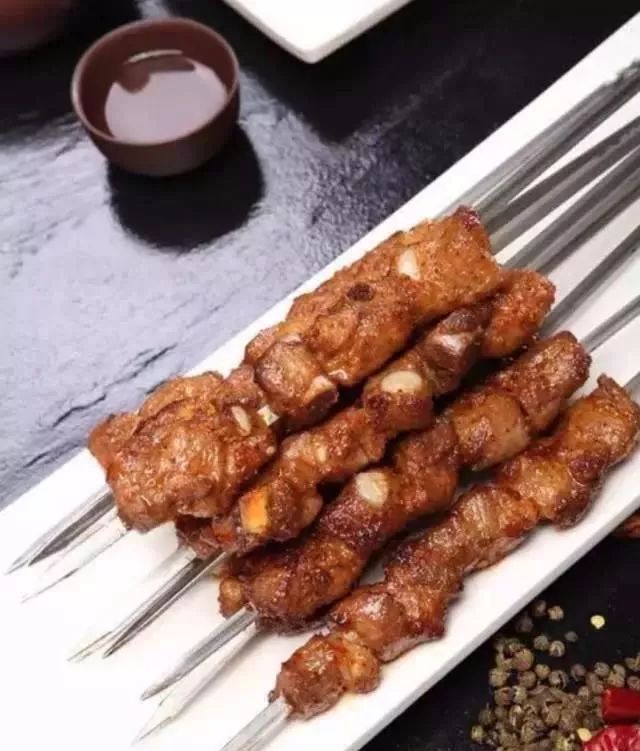 食尚青岛 | 天冷就要多吃肉,青岛这些天天排队的