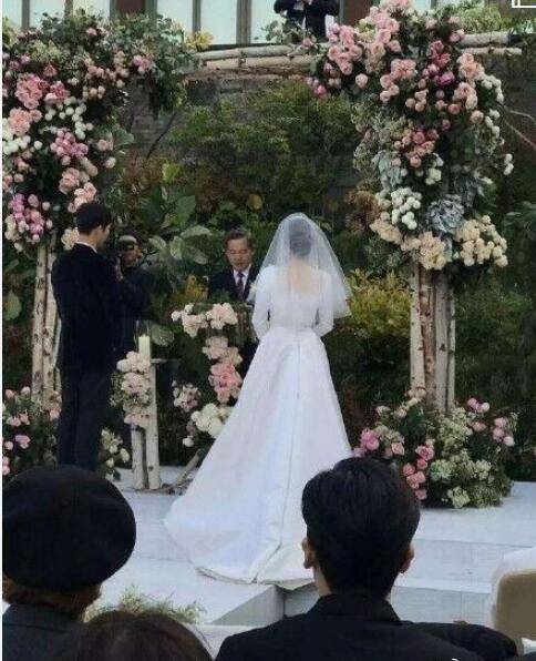 雙宋說婚禮絕不公開，但我們還是扒到了不少料！