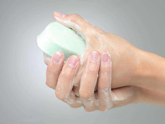 肥皂香皂洗手液用哪种洗手更好