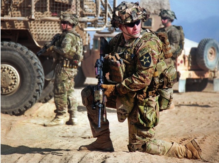 美国陆军第2步兵师一支驻扎在韩国的拳头部队