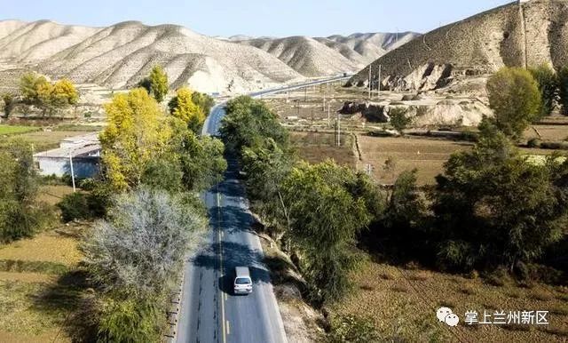 s102线中川至龙泉寺段公路东起兰州新区中川镇,西至永登县龙泉寺镇,全