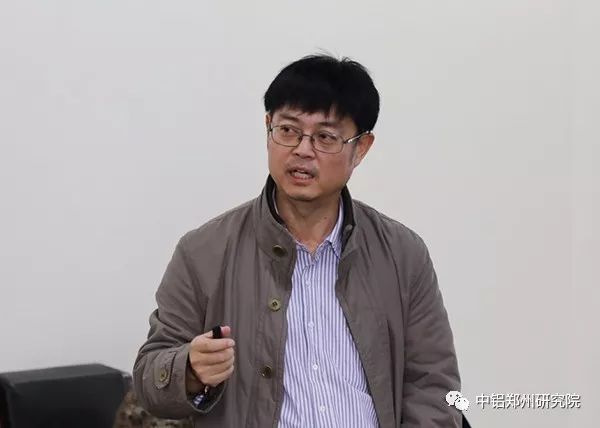 东北大学王兆文教授到我院作学术报告