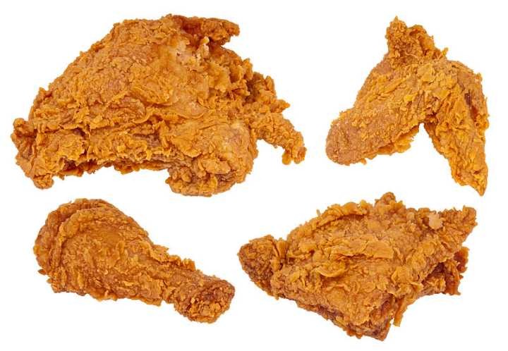 鸡肉大卸成四块,下图两个最大的是鸡胸肉,然后上右是鸡翅,下左是鸡腿