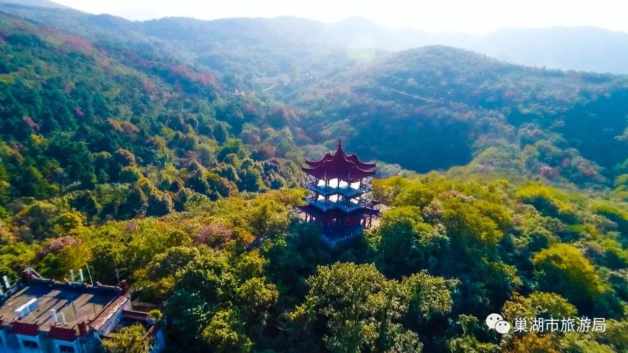 秋游巢湖银屏山,秋景灿烂 漫山遍野,层林尽染 银屏山是巢湖境内第一