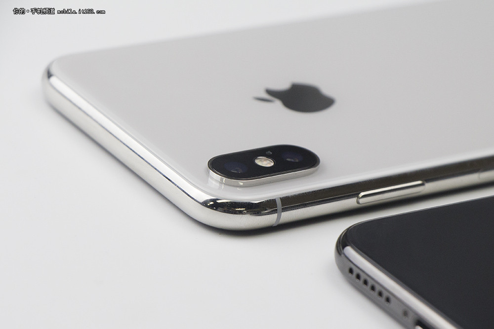 科技 正文 11月3日苹果iphone x首销,这款产品自发布便吸引了众多目光