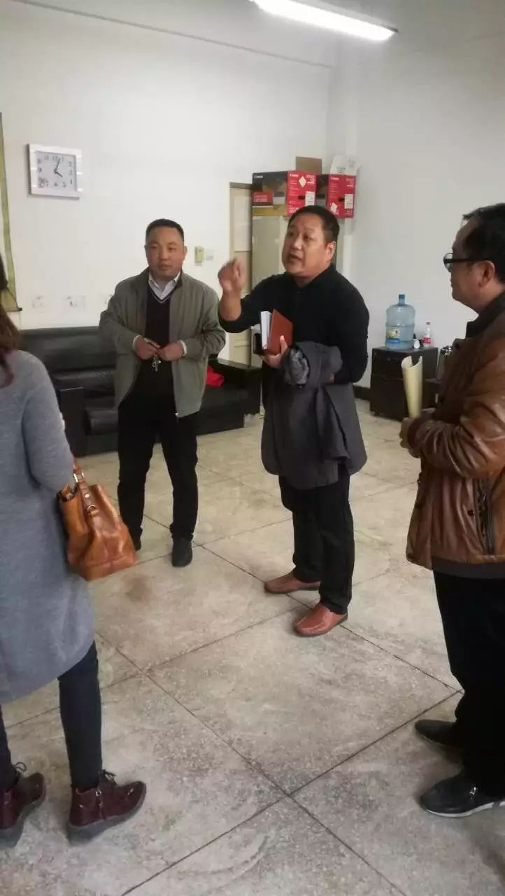 丁老师课堂精彩纷呈,杨书记点评高屋建瓴!