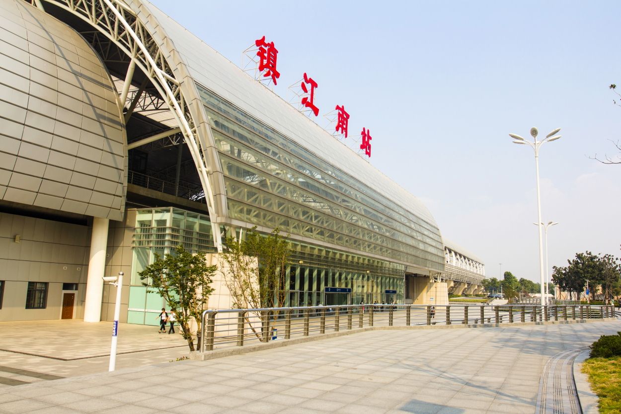 完善,功能服务强 宁镇扬一体化的规划 镇江南站将成为实现坐上地铁