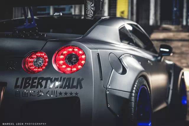 宽体战神gtrr35libertywalk