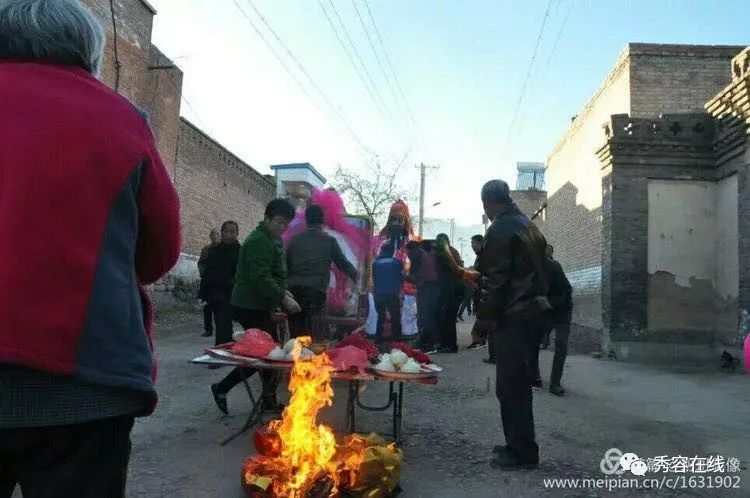 民俗忻州游邀黄堂爷下山回殿古祭祀