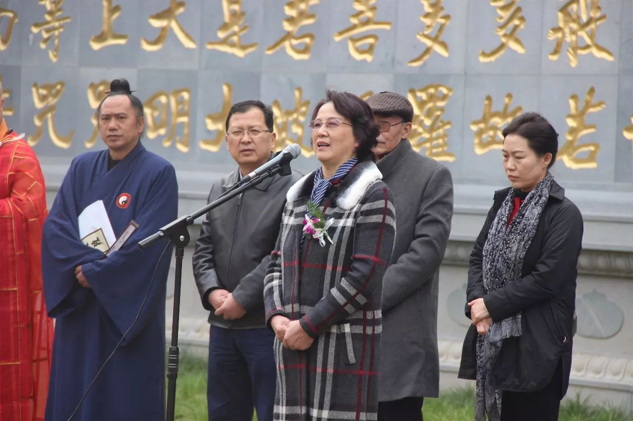 陕西省书协副主席邱宗康致辞